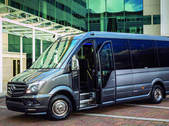 Minibus hire in London